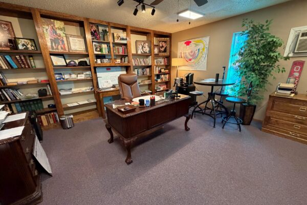 207 College Street Pastor office 1 edit