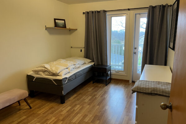 4309 Young Street - IMG_1472