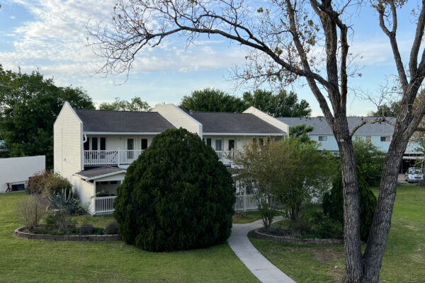 4309 Young Street - IMG_1838