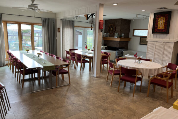 4309 Young Street - IMG_3021