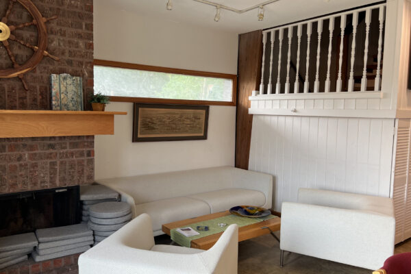 4309 Young Street - IMG_3024