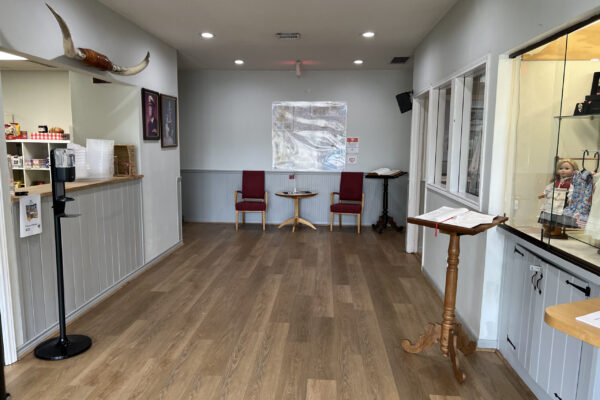 4309 Young Street - IMG_3032