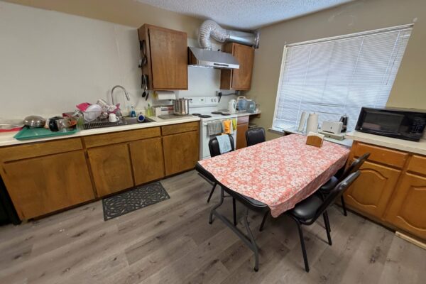 109 S Story Rd - Kitchen edit